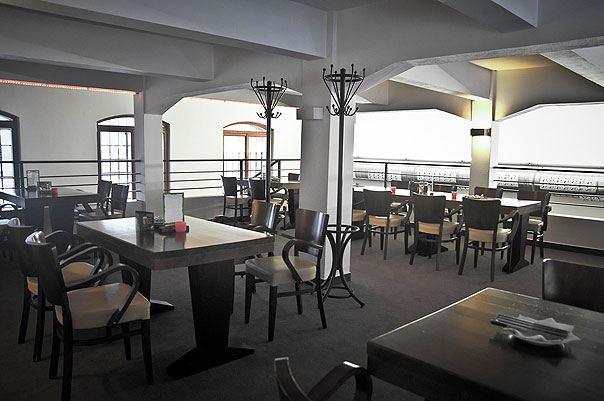Restaurace Lenies Bar