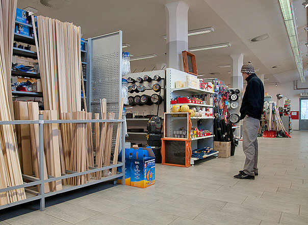 prodejna železářství a spojovacího materiálu